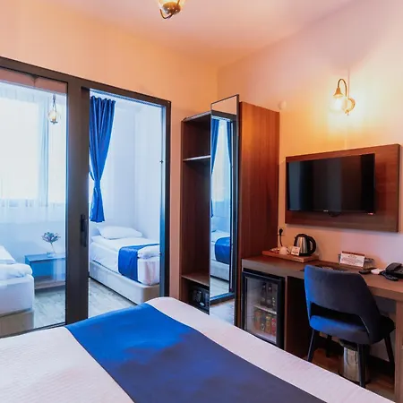 The Rest Port أديرني