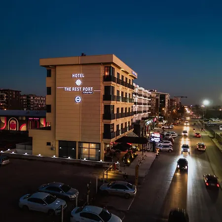 The Rest Port فندق