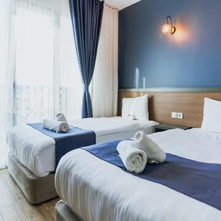 The Rest Port فندق