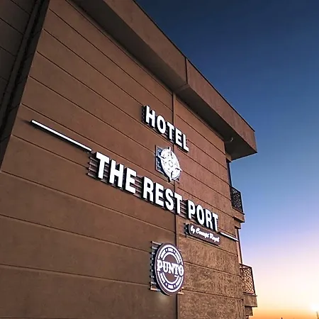 The Rest Port Отель 4*