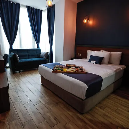 Hotel The Rest Port 4*